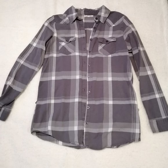 Plaid button-down grey shirt - Picture 4 of 9